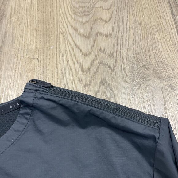 Nike Running Division Shirt Mens Medium Black Lightweight Long Sleeve Athletic - Picture 4 of 12